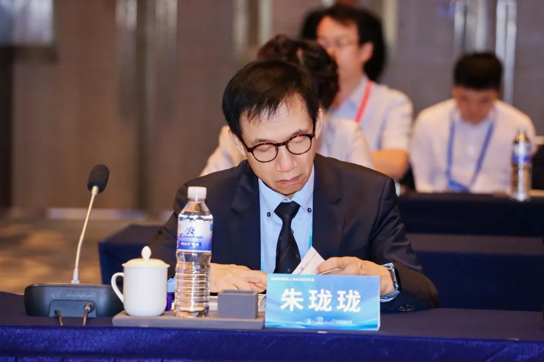 美麗中國(guó)百人論壇”2025年會(huì)|?朱瓏瓏董事長(zhǎng)與180余名大咖云集共謀“美麗”之道！(圖2)